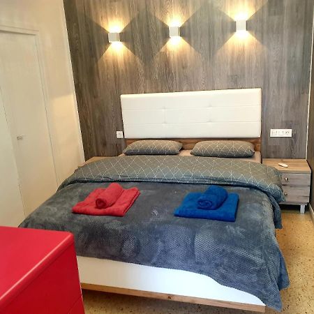 Estrella Home 萨洛 外观 照片